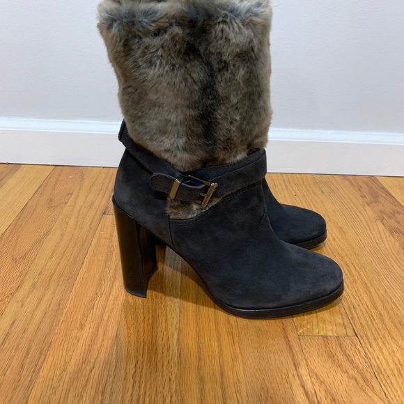 Stuart Weitzman Furstup Slate Grey suede Booties 9 Faux fur pull in buckle Heel - Picture 11 of 16